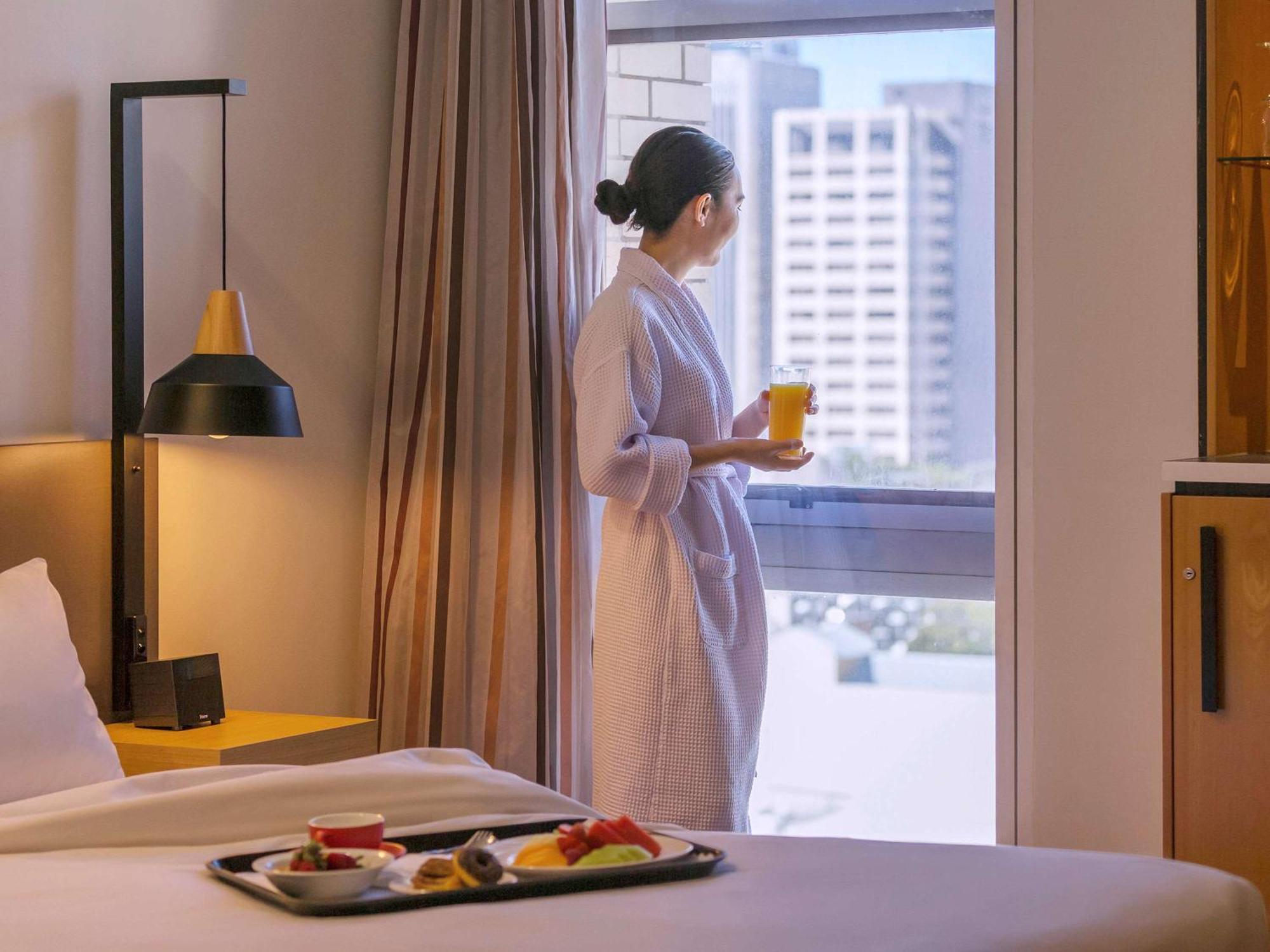 Mercure Brisbane King George Square Esterno foto